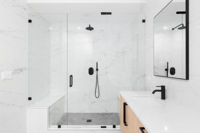 Open-Design Shower Space
